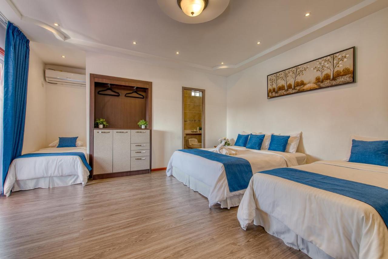Swans Cay Hotel Bocas Town Ngoại thất bức ảnh