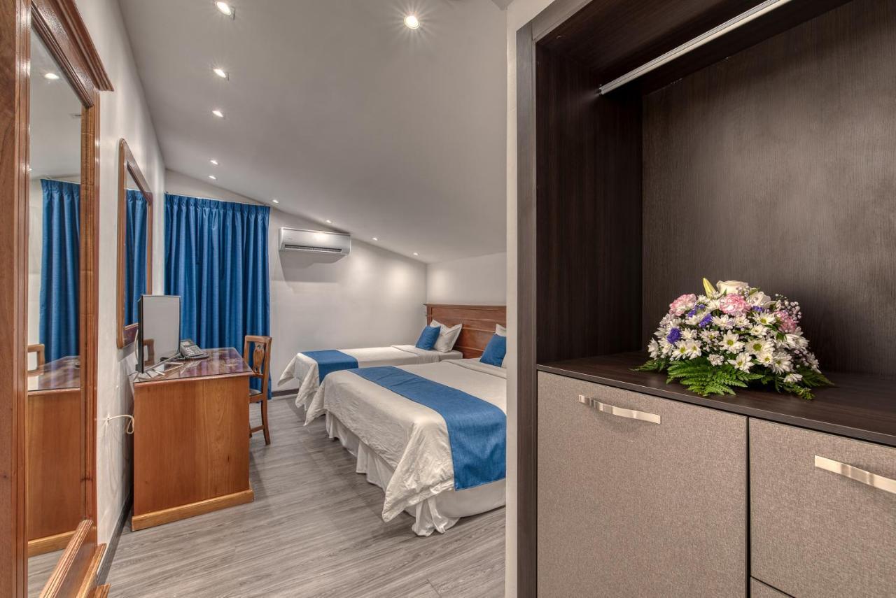 Swans Cay Hotel Bocas Town Ngoại thất bức ảnh