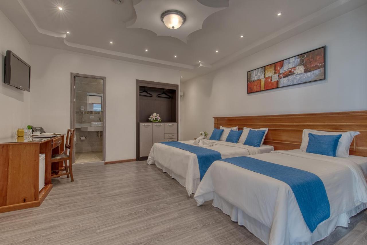 Swans Cay Hotel Bocas Town Ngoại thất bức ảnh
