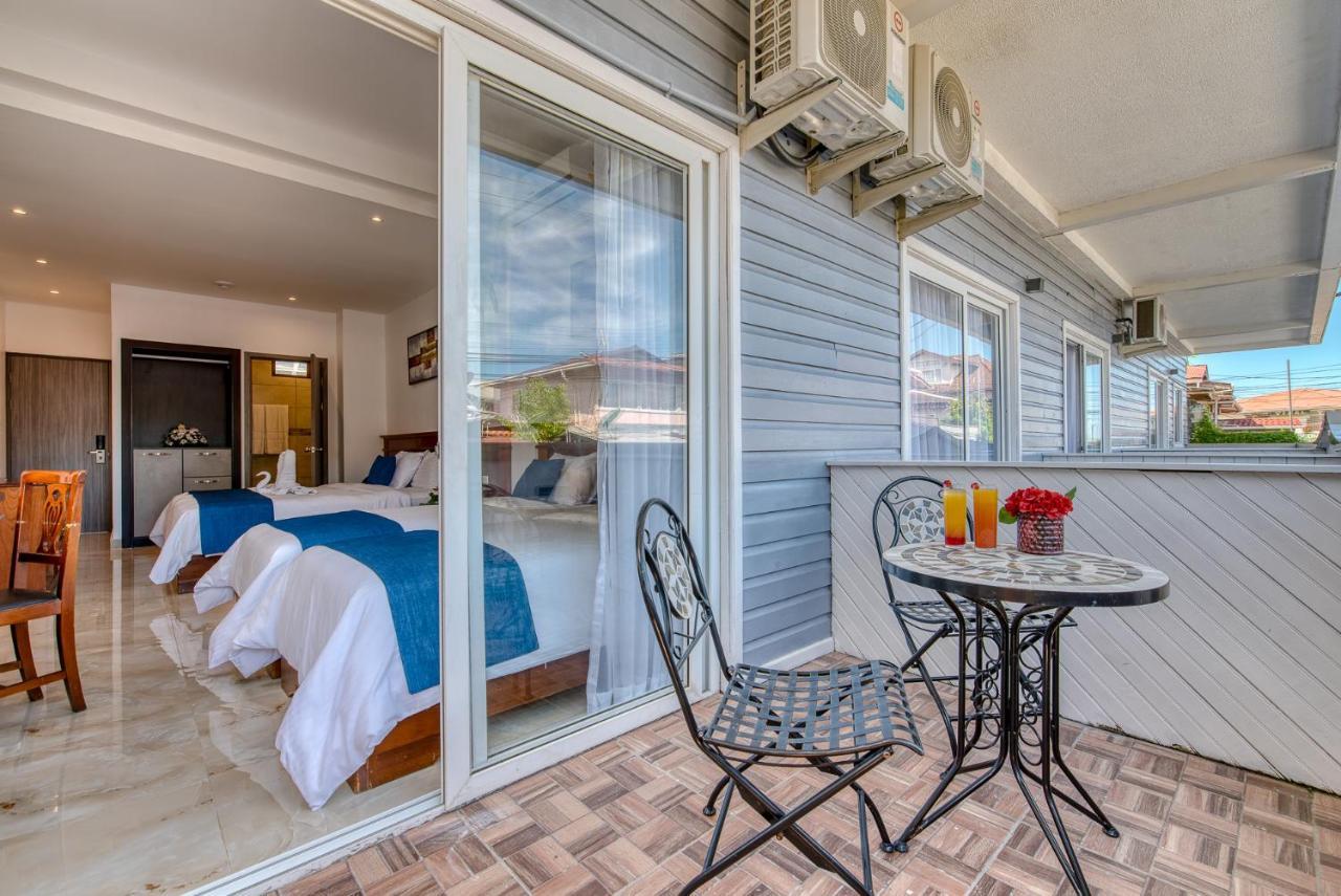 Swans Cay Hotel Bocas Town Ngoại thất bức ảnh